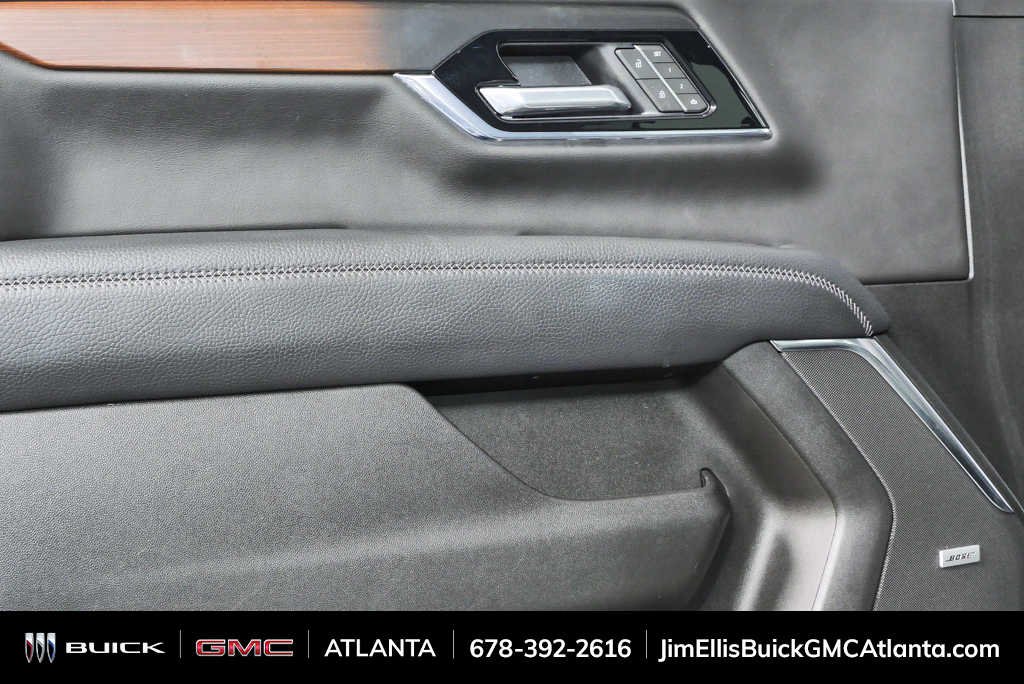 Used 2025 Sterling Metallic GMC Denali image 6