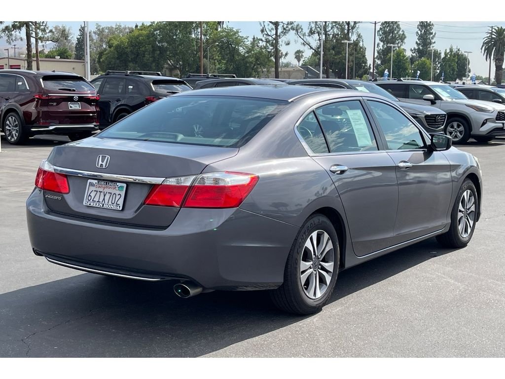 Used 2013 Modern Steel Metallic Honda LX image 6