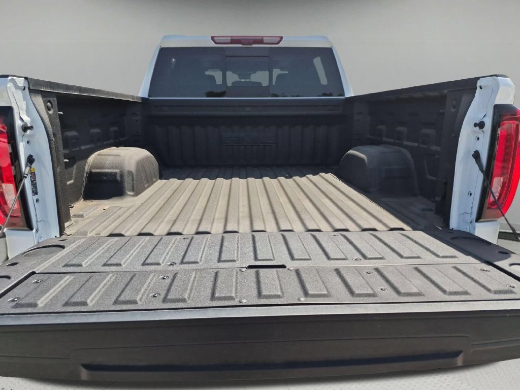 2026 GMC Sierra 1500 AT4X - Photo 26