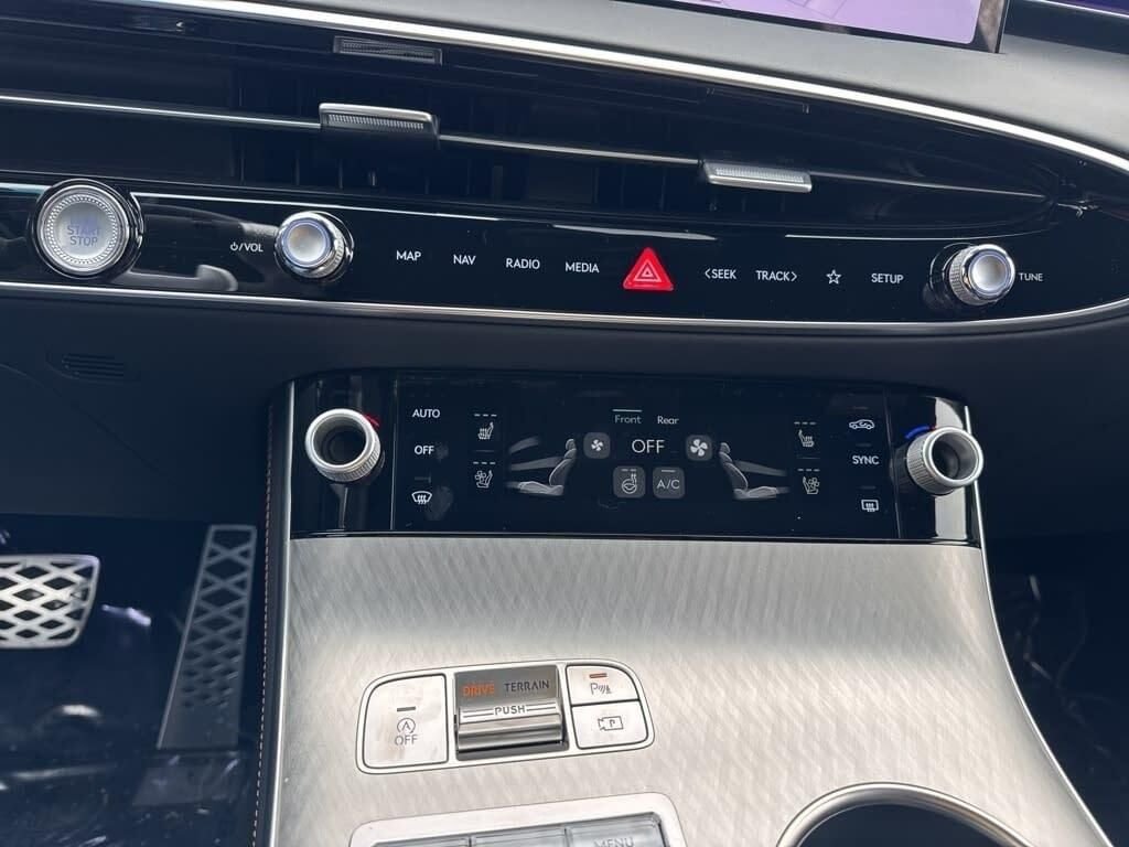 2026 GENESIS GV70 Sport Prestige - Photo 25