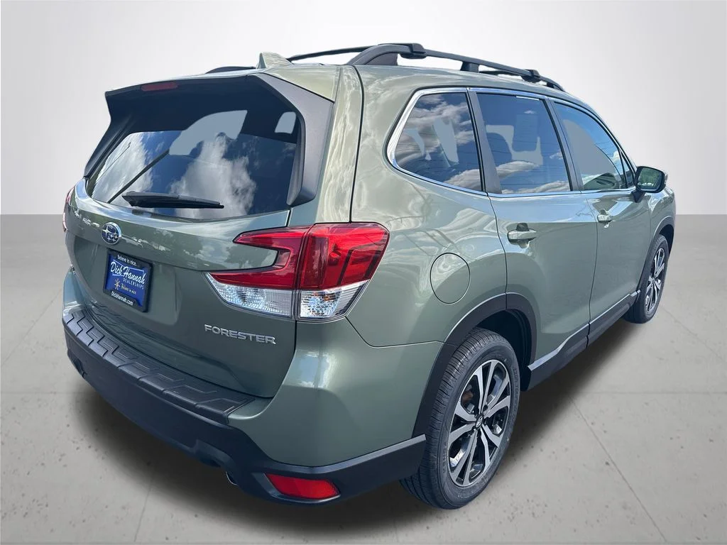 Used 2019 Green Subaru Limited image 7