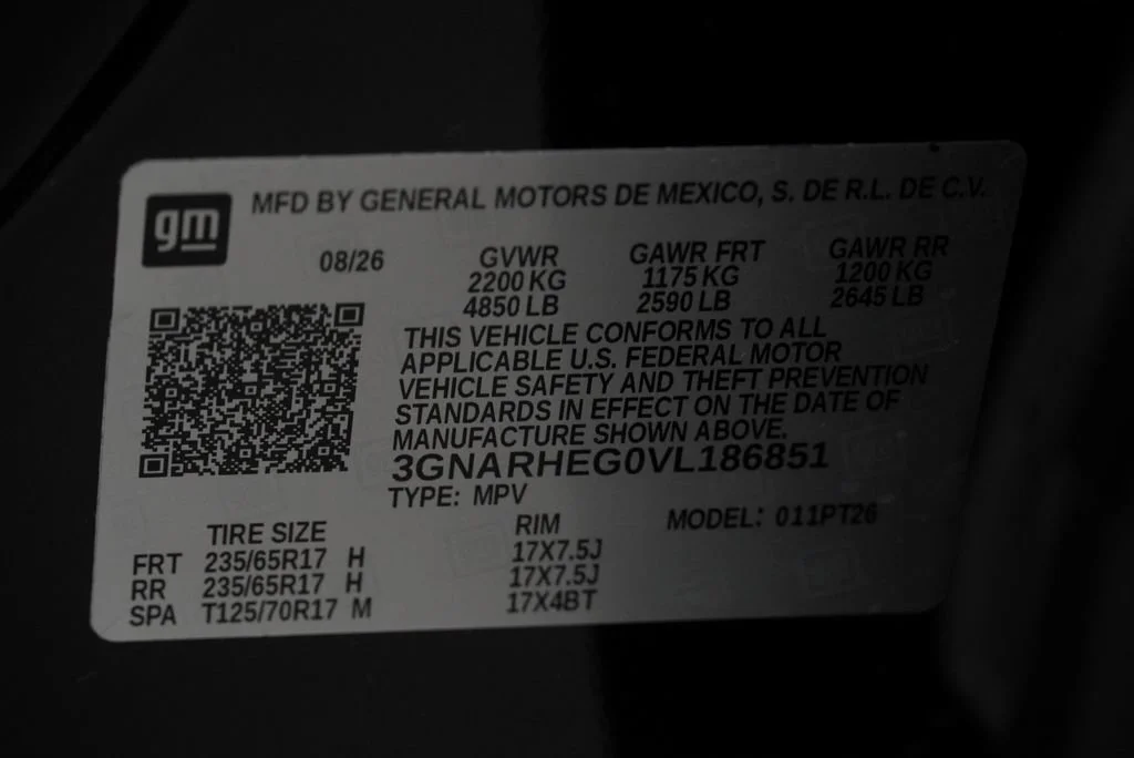 New 2027 Mosaic Black Metallic Chevrolet LT image 43
