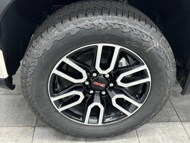 2026 GMC Sierra 1500 AT4 - Photo 6