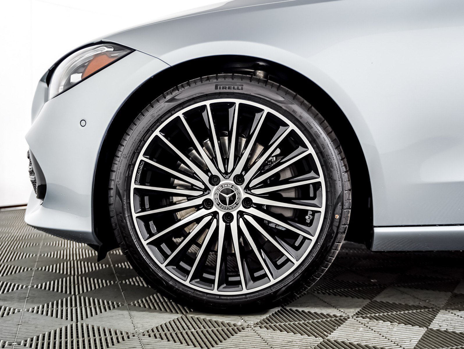 New 2026 Cirrus Silver Metallic Mercedes-Benz C 300 image 6