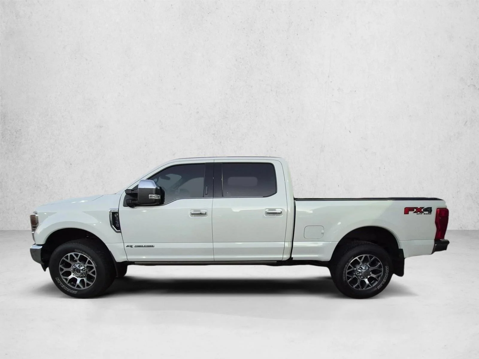 Used 2021 Oxford White Ford King Ranch image 5