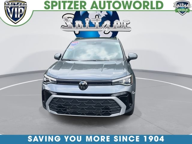 Used 2025 Gray Volkswagen 1.5T SE image 3