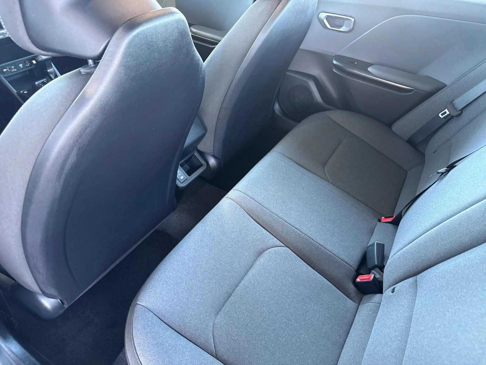 Certified Used 2026 White Kia LXS image 12