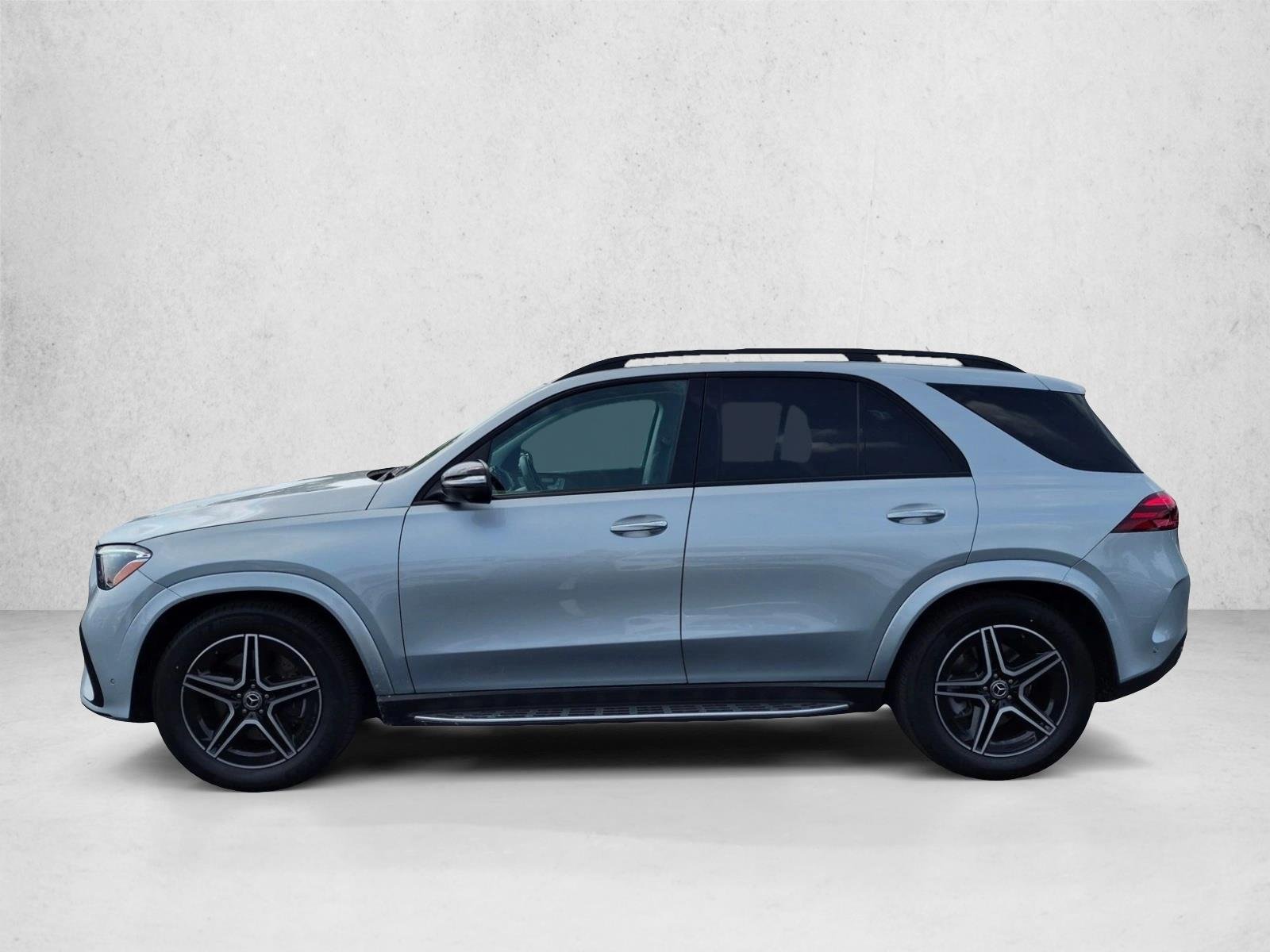 Used 2026 Cirrus Silver Metallic Mercedes-Benz GLE 450 image 8