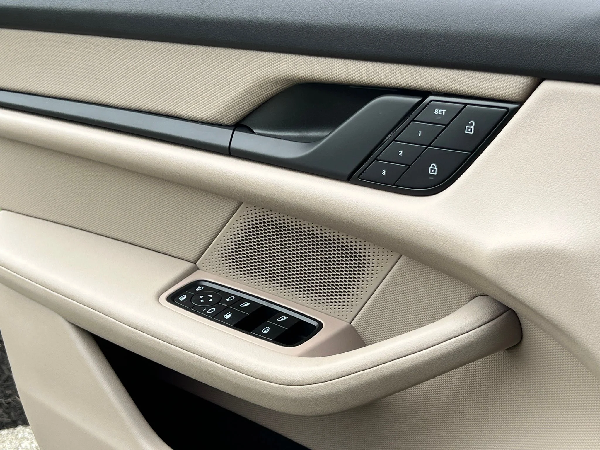 Used 2023 Green Porsche Base image 36