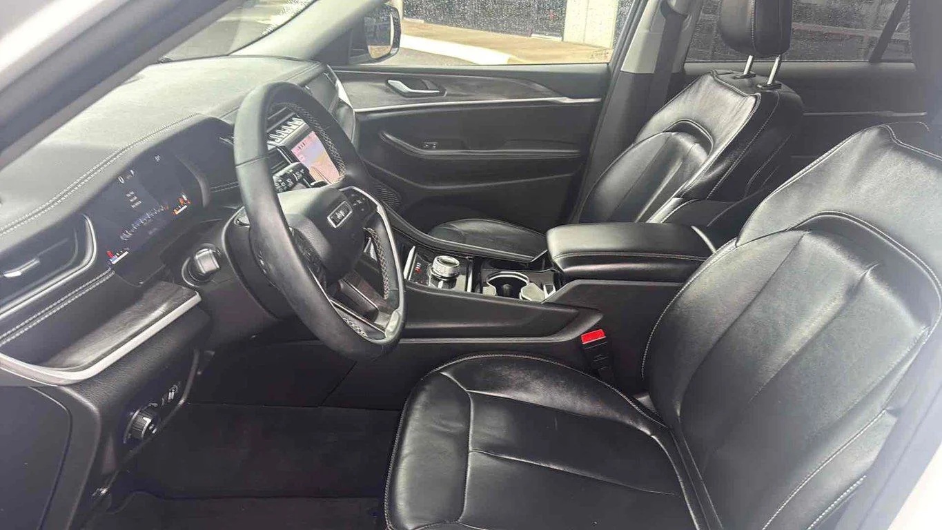 2023 Jeep Grand Cherokee Limited - Photo 9