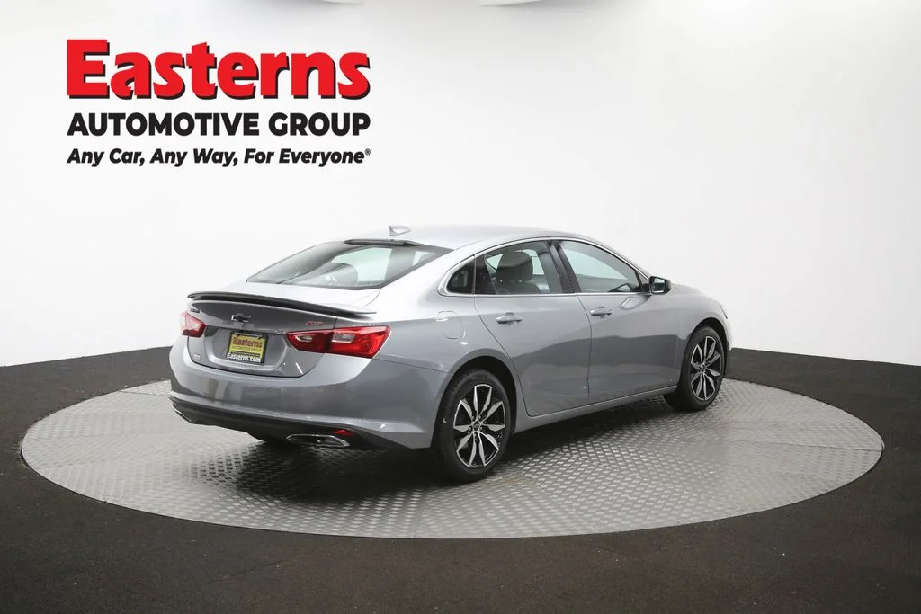 Used 2024 Gray Chevrolet RS image 39