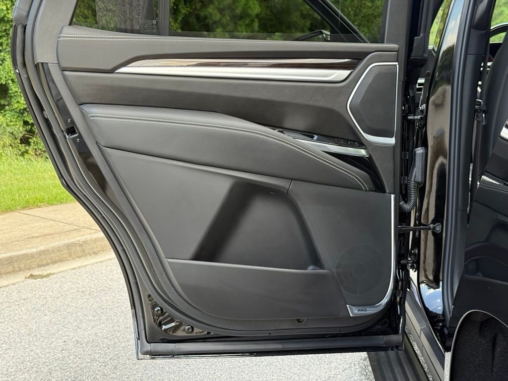 Used 2026 Black Cadillac Luxury image 26