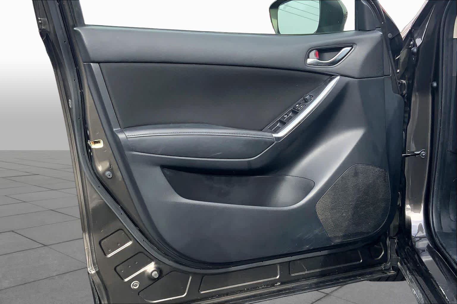 Used 2016 Titanium Flash Mica Mazda Touring image 22