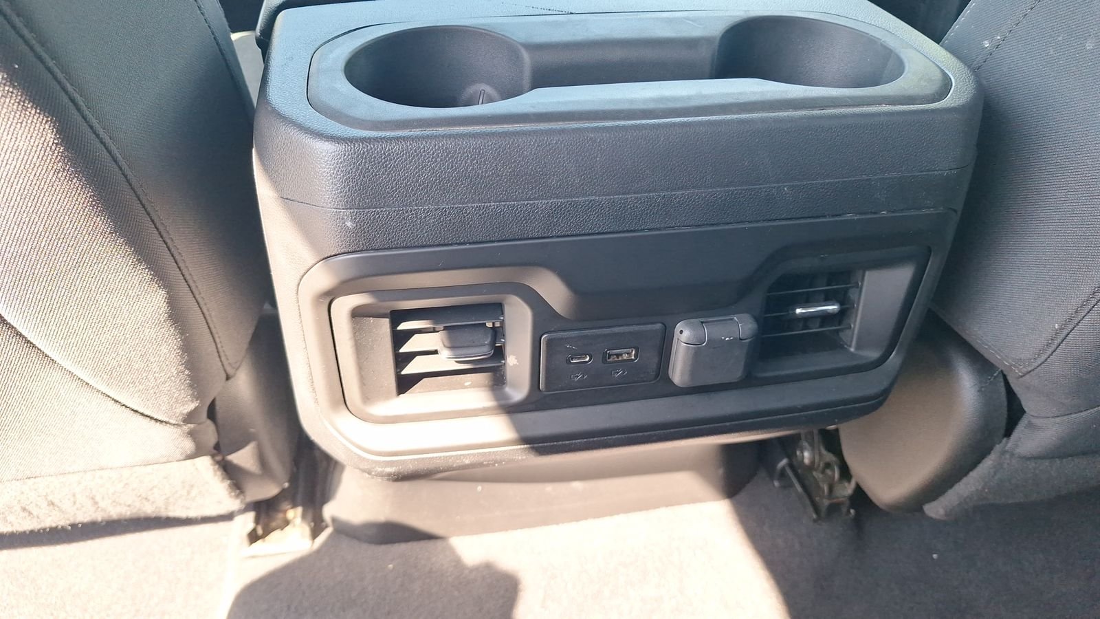 Used 2020  Chevrolet RST image 12