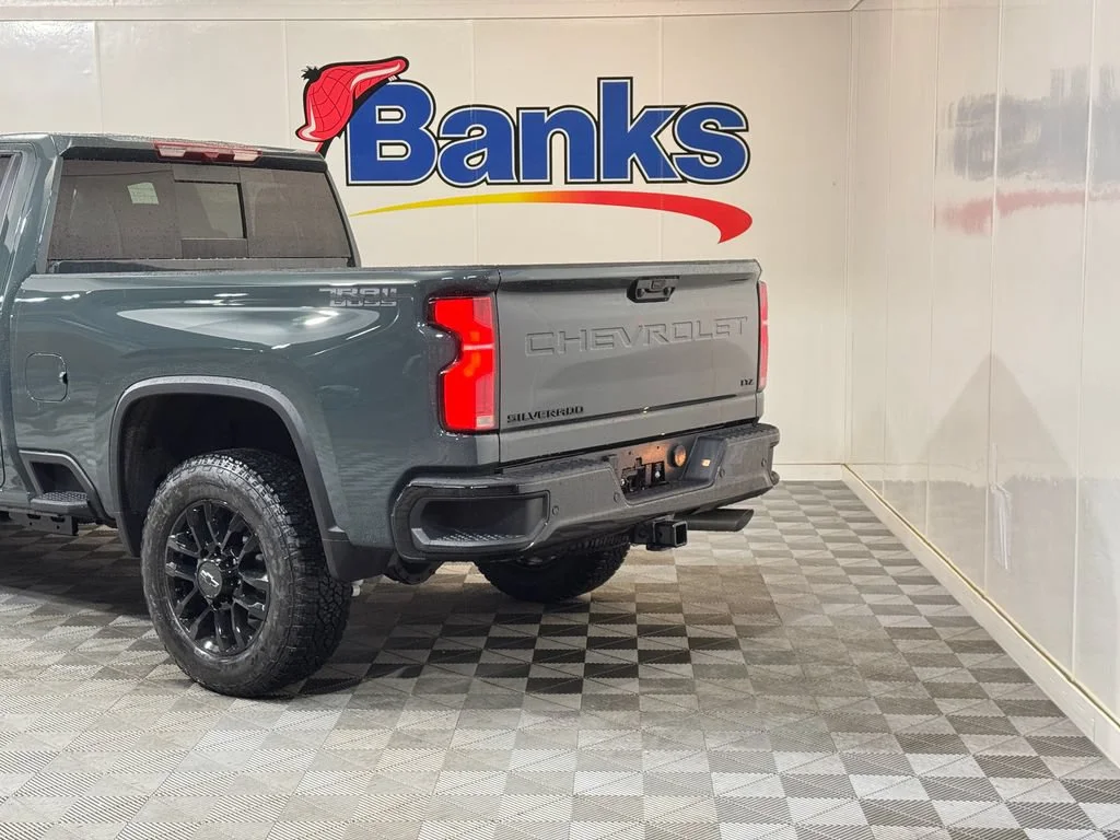 2026 Chevrolet Silverado 2500 HD LTZ - Photo 8
