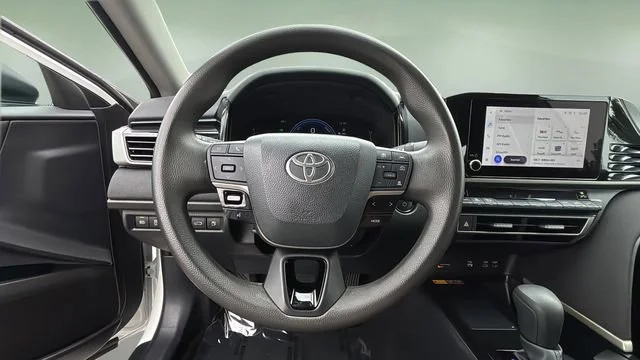 Used 2025 White Toyota LE image 12