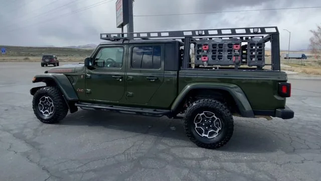 Used 2023 Sarge Green Clearcoat Jeep Mojave image 6