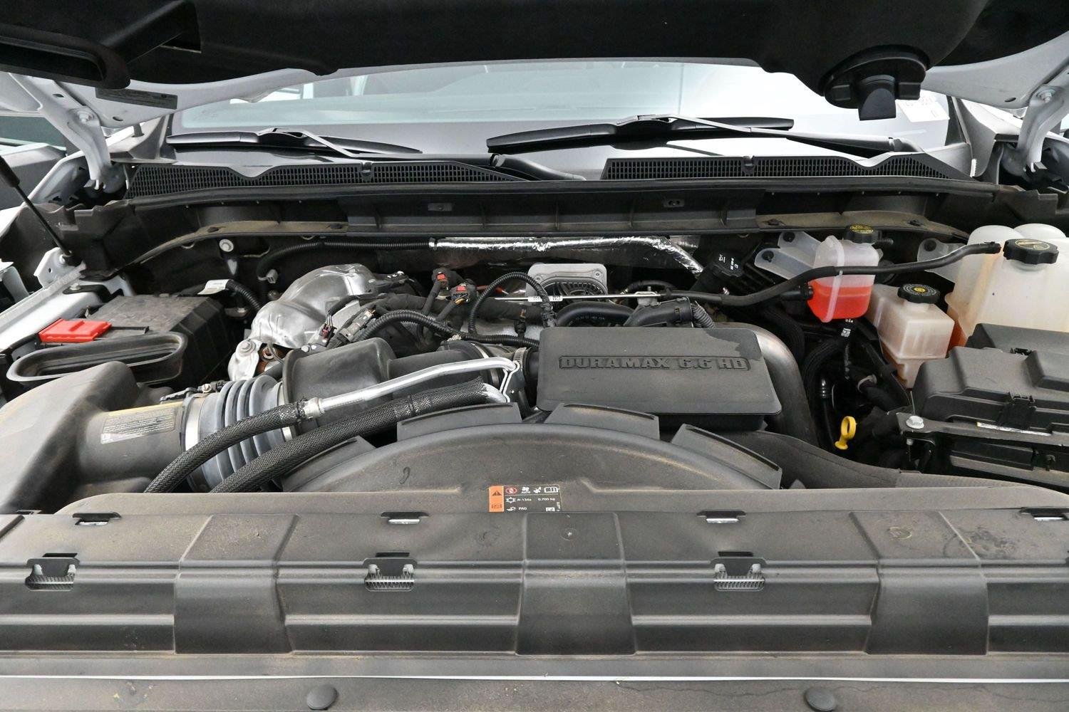 Used 2024 Summit White GMC AT4X image 40