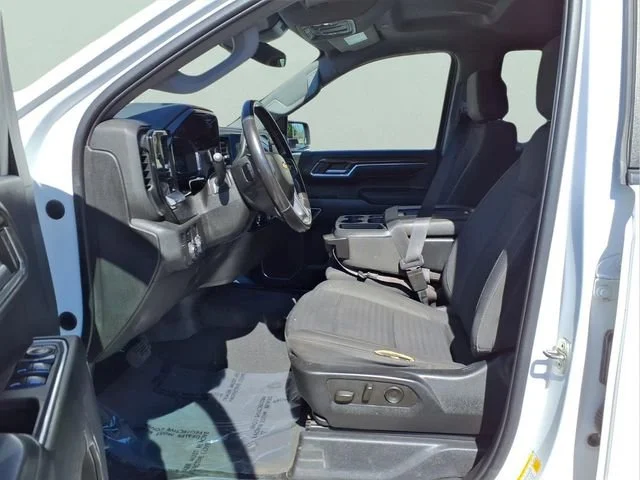 Used 2023 Summit White Chevrolet LT image 14
