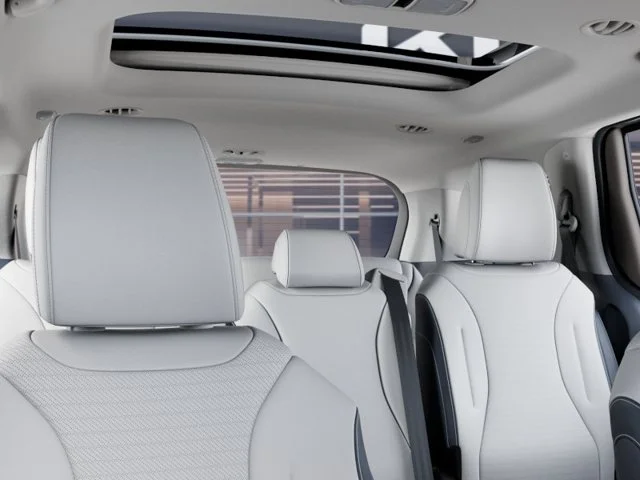 New 2026 White Kia SX Prestige image 27