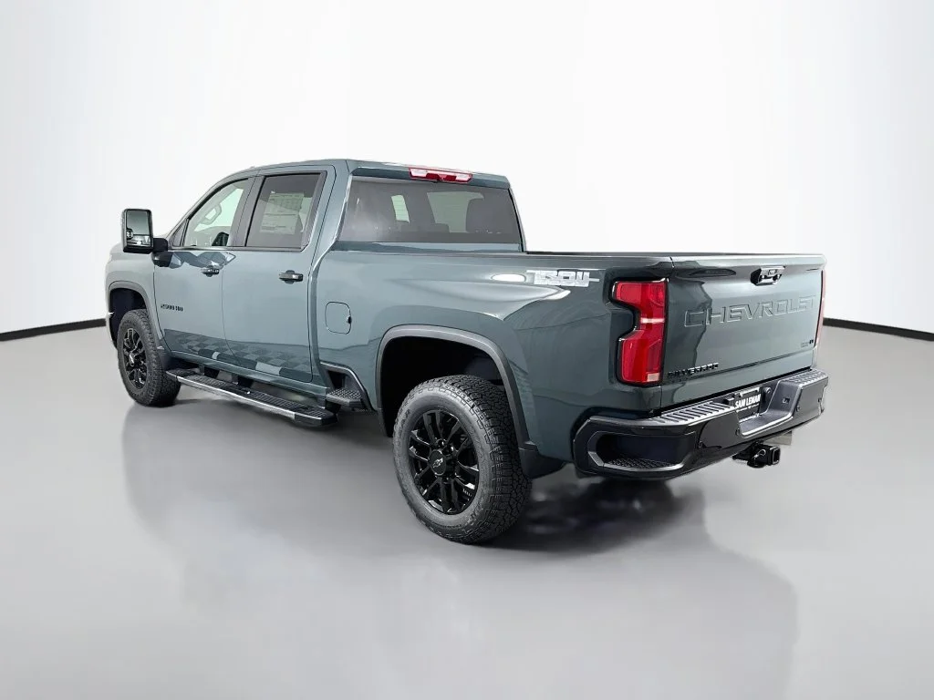 New 2026 Gray Chevrolet LT image 5