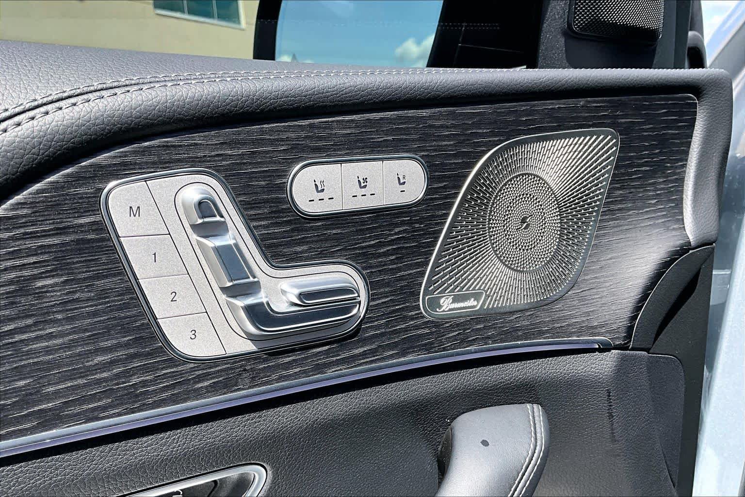 Used 2025 Cirrus Silver Metallic Mercedes-Benz AMG® GLE 53 image 33