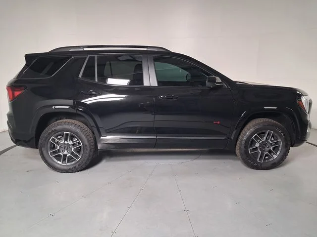 2026 GMC Terrain AT4 - Photo 3