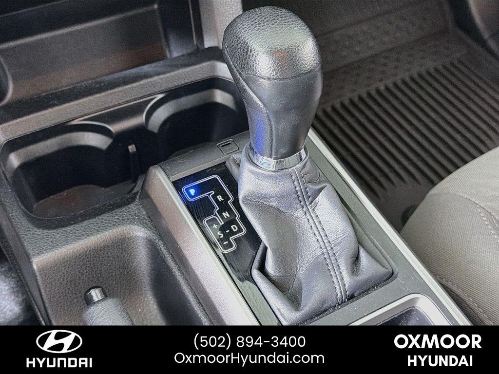 Used 2023 Ice Cap Toyota SR5 image 16