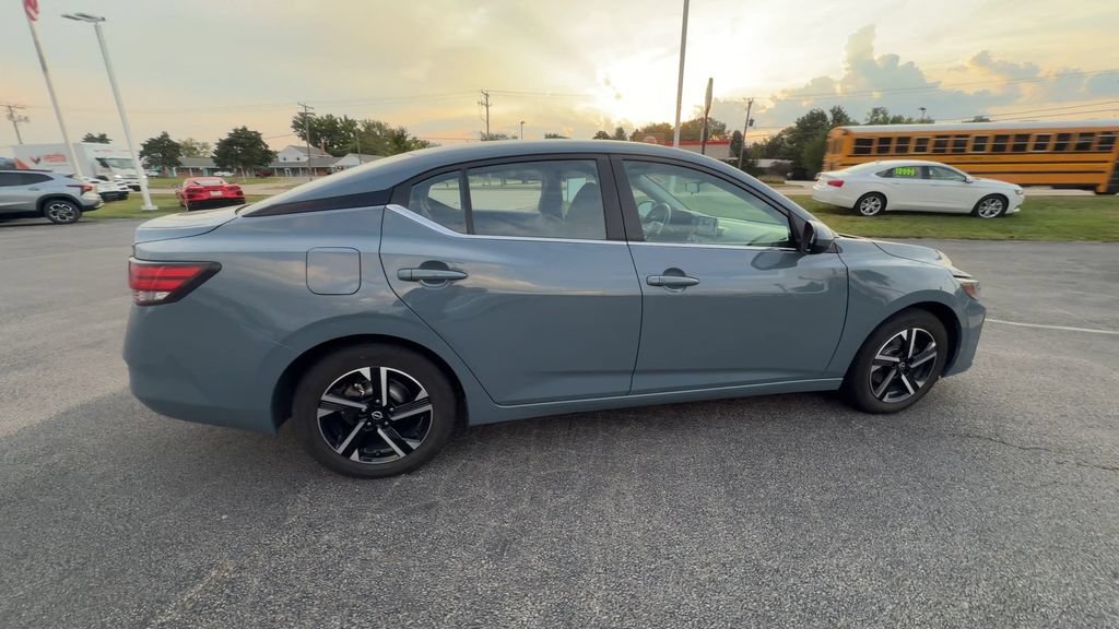 Used 2024 Gray Nissan SV image 8