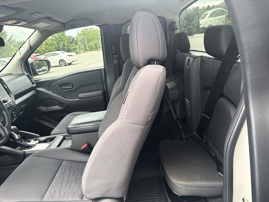Certified Used 2025 Glacier White Nissan S image 22