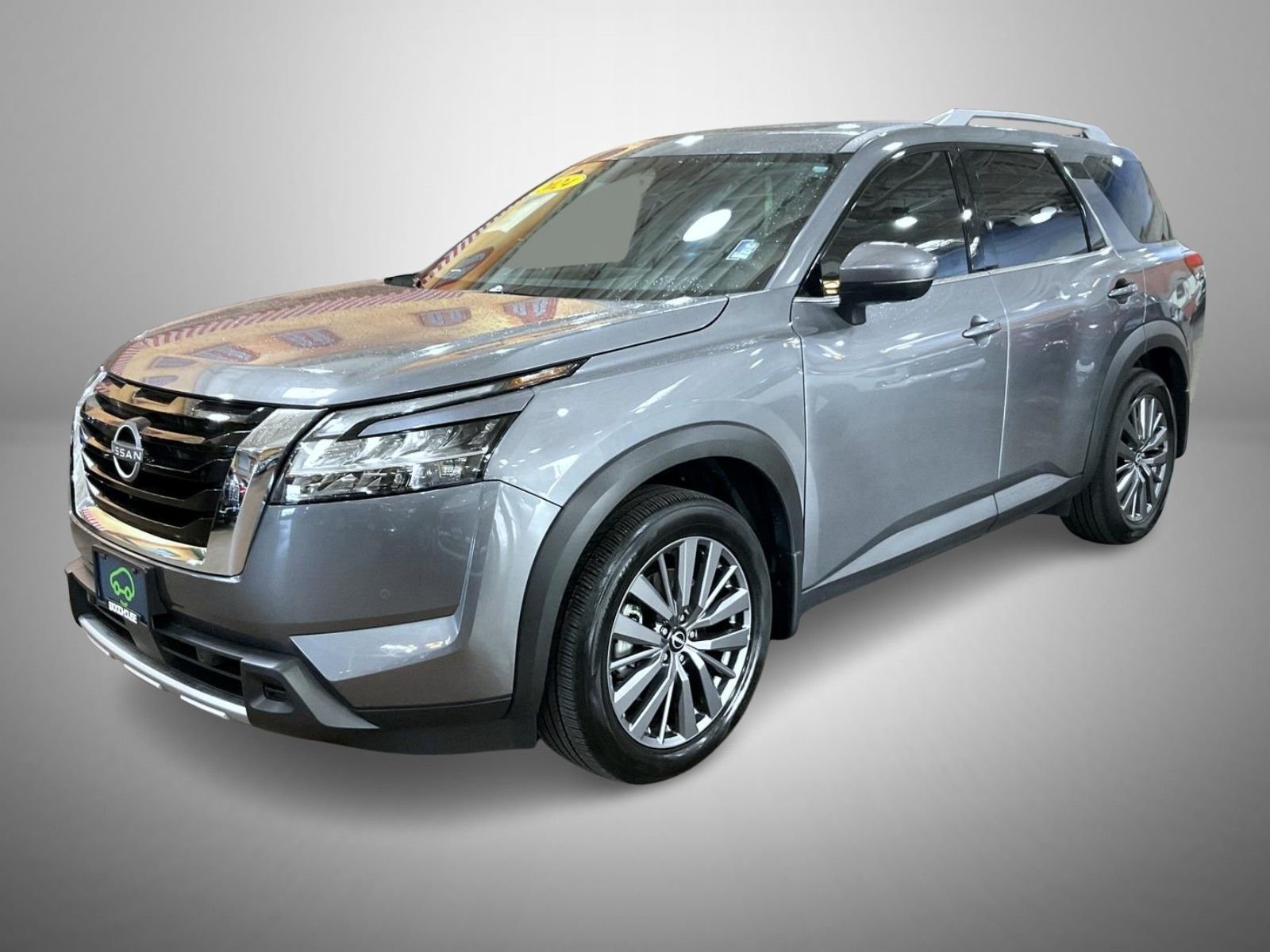 Used 2024 Gray Nissan SL image 1