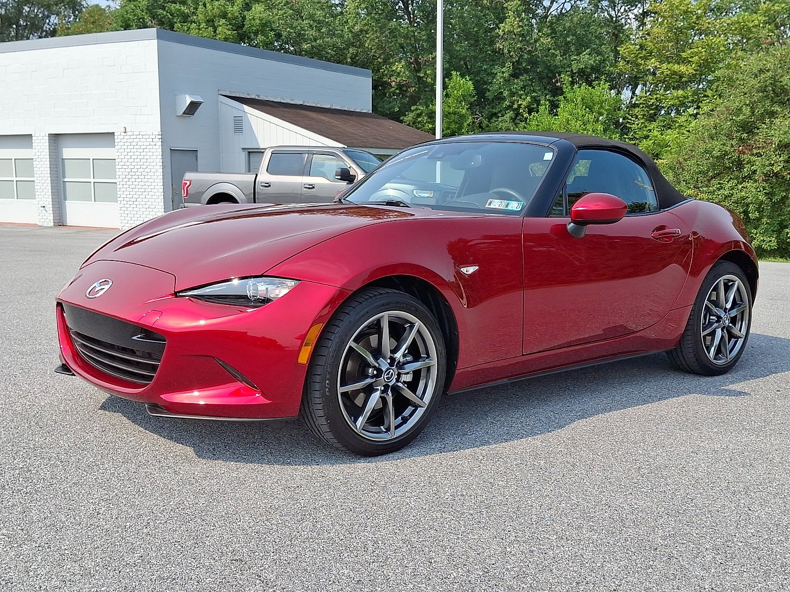 Used 2021 Soul Red Crystal Metallic Mazda Grand Touring image 5