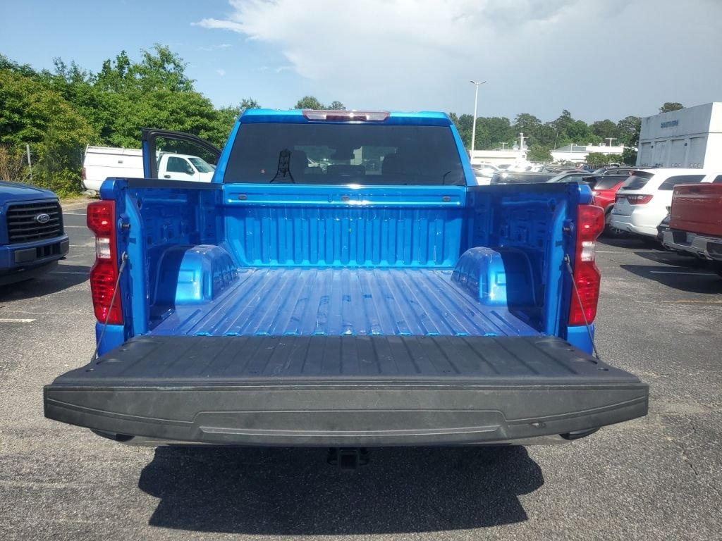 Used 2025 Blue Chevrolet LT image 16