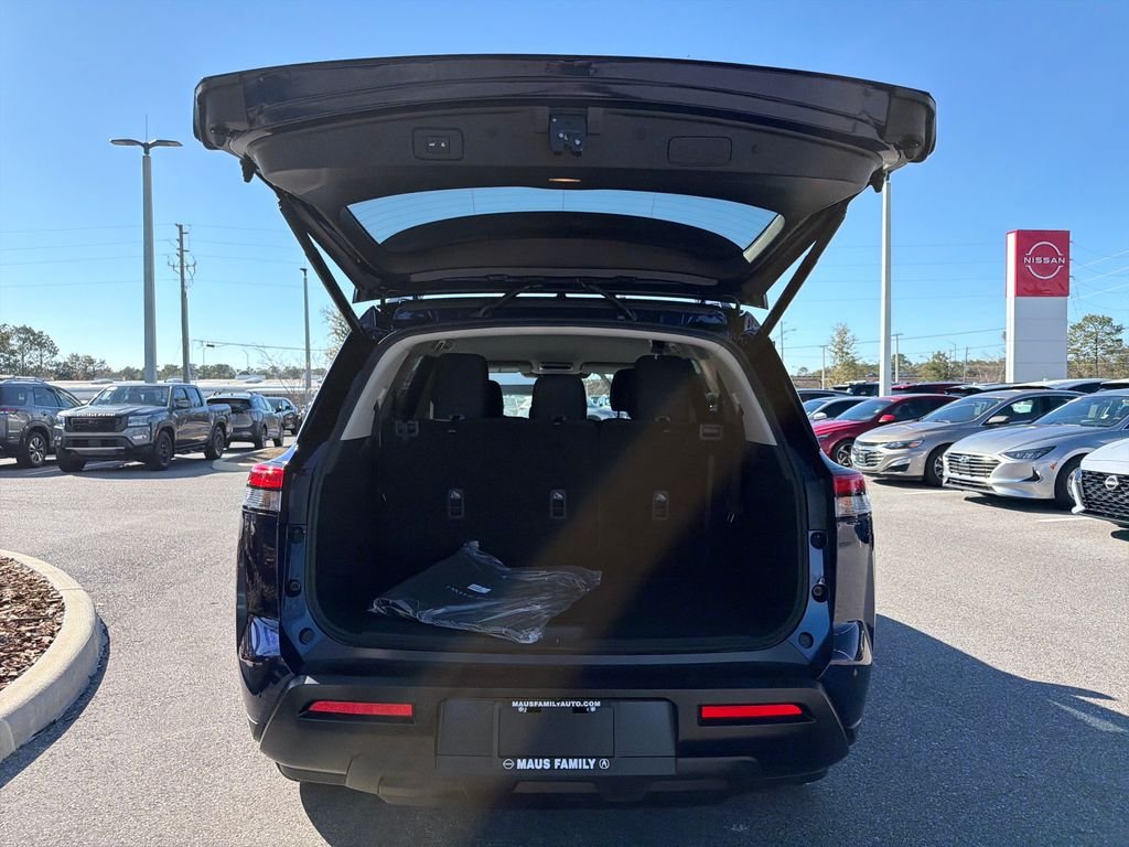 New 2026 Nissan Pathfinder SV 4D Sport Utility