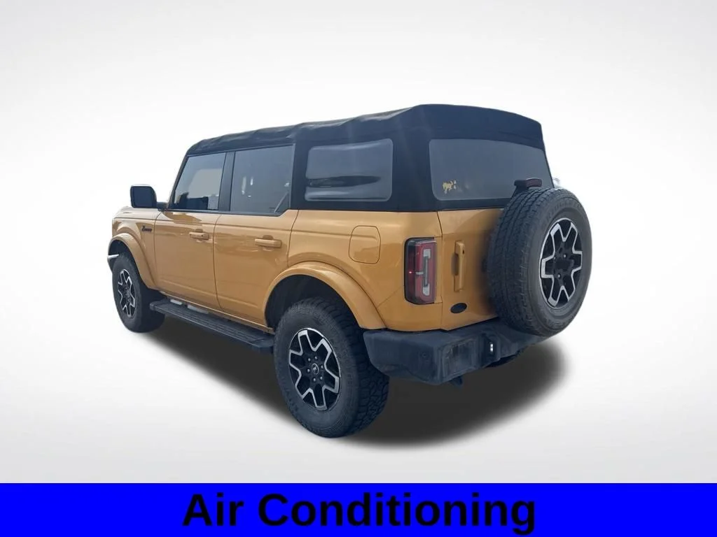 Used 2022 Orange Ford Outer Banks image 3
