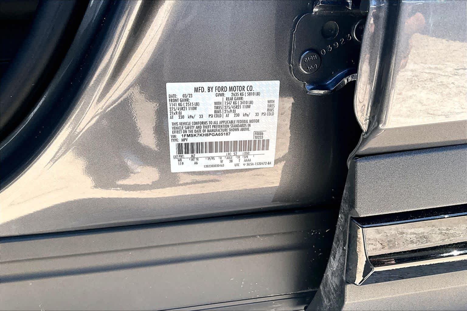 Used 2023 Carbonized Gray Metallic Ford ST-Line image 33
