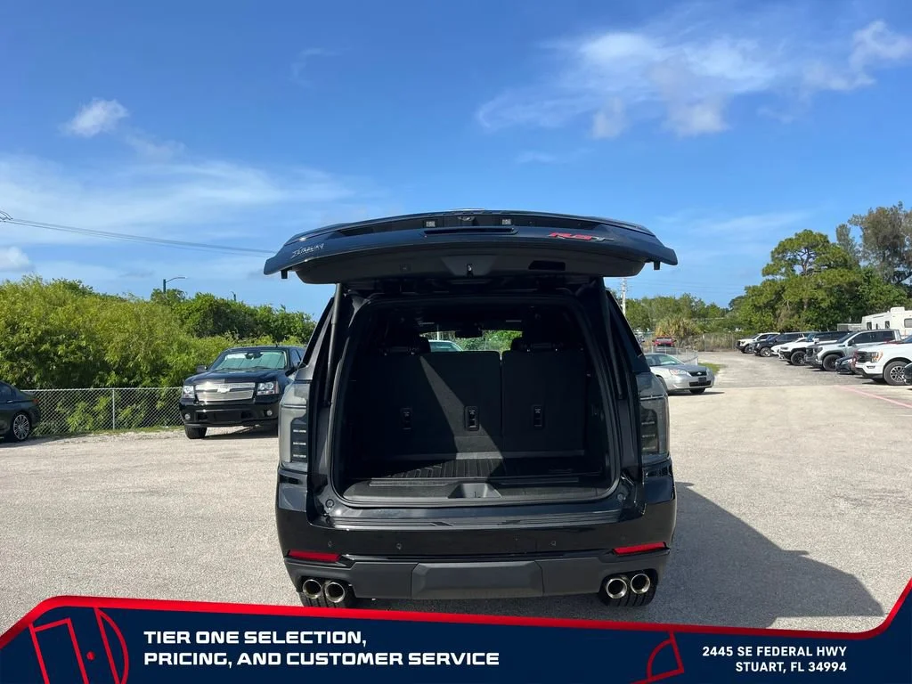 Used 2025 Black Chevrolet RST image 17