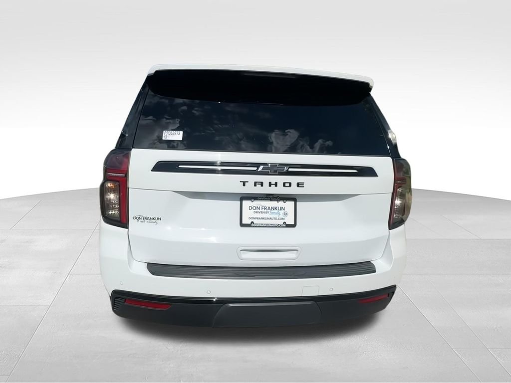 Used 2023 White Chevrolet Z71 image 7