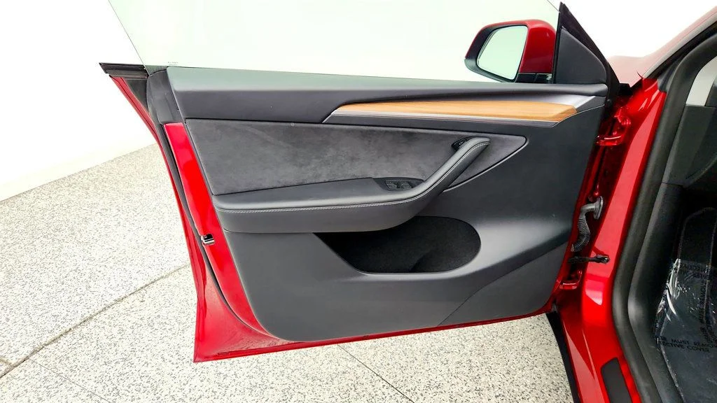 Used 2024 Ultra Red Tesla RWD *Ltd Avail* w/ 20
