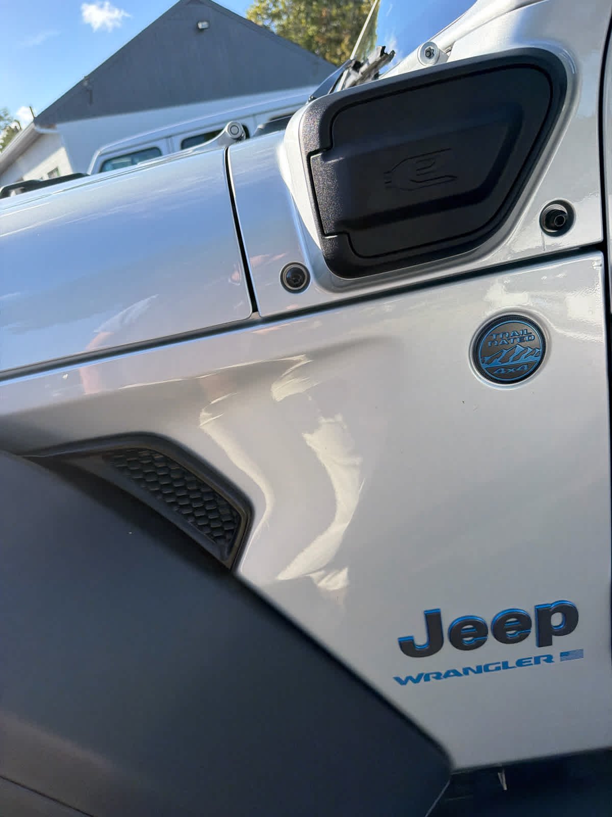 Used 2024 Silver Zynith Clearcoat Jeep Willys image 11