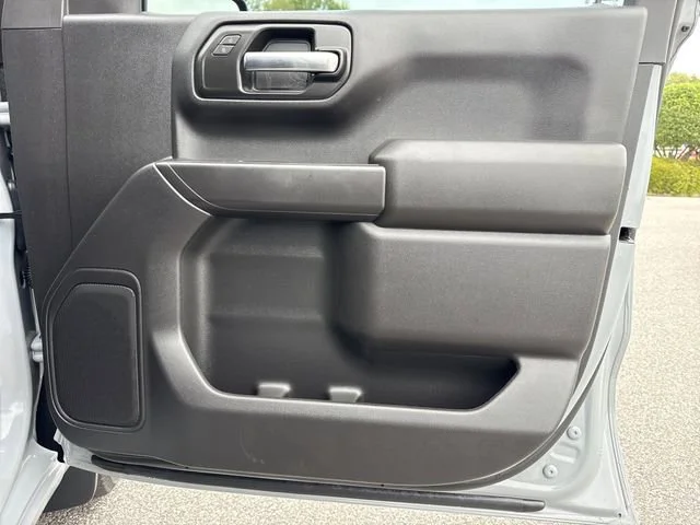2024 Chevrolet Silverado 1500 Custom - Photo 22