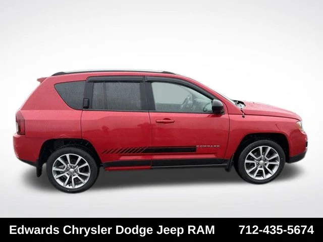 Used 2017 Red Jeep Sport image 9