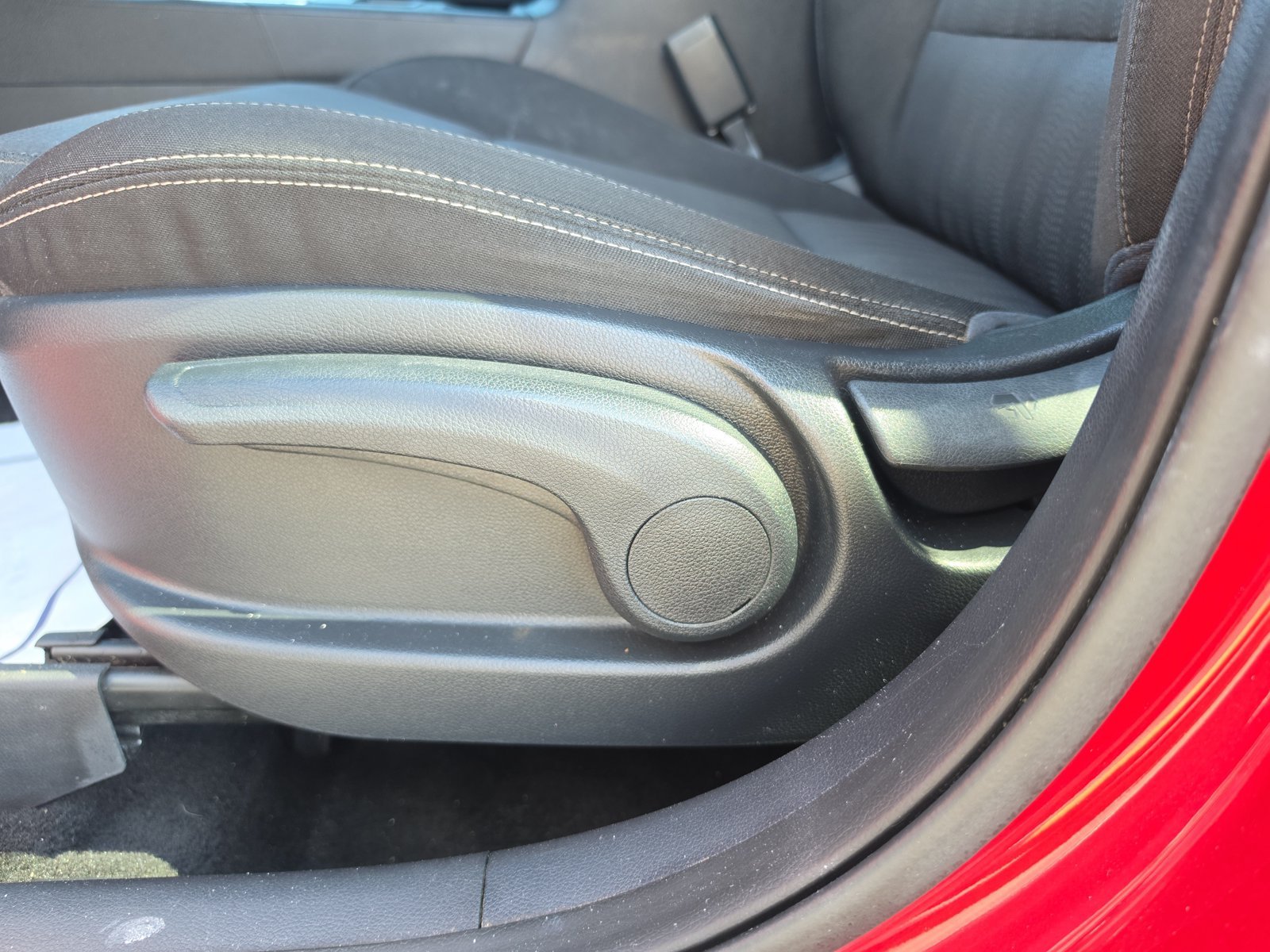 Used 2020 Red Kia LX image 15