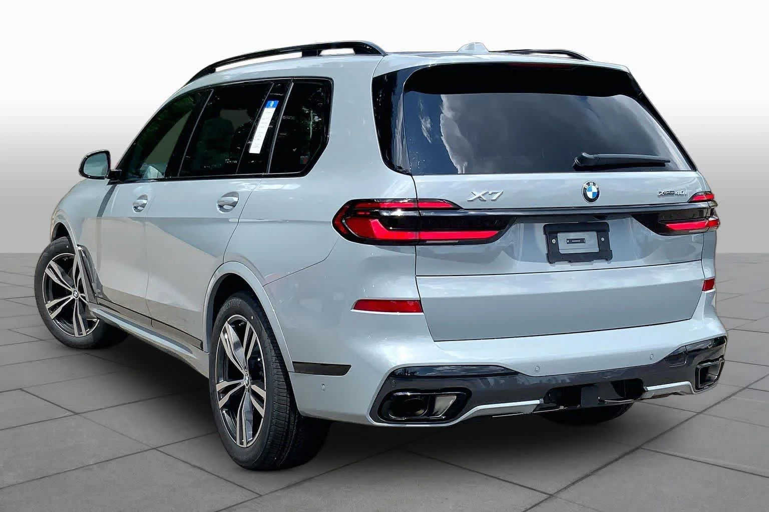 New 2027 Brooklyn Grey Metallic BMW xDrive40i image 12