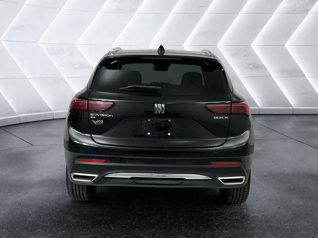 Used 2024 Black Buick Preferred image 5