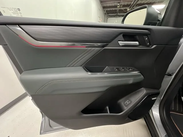 2026 GMC Acadia AT4 - Photo 23