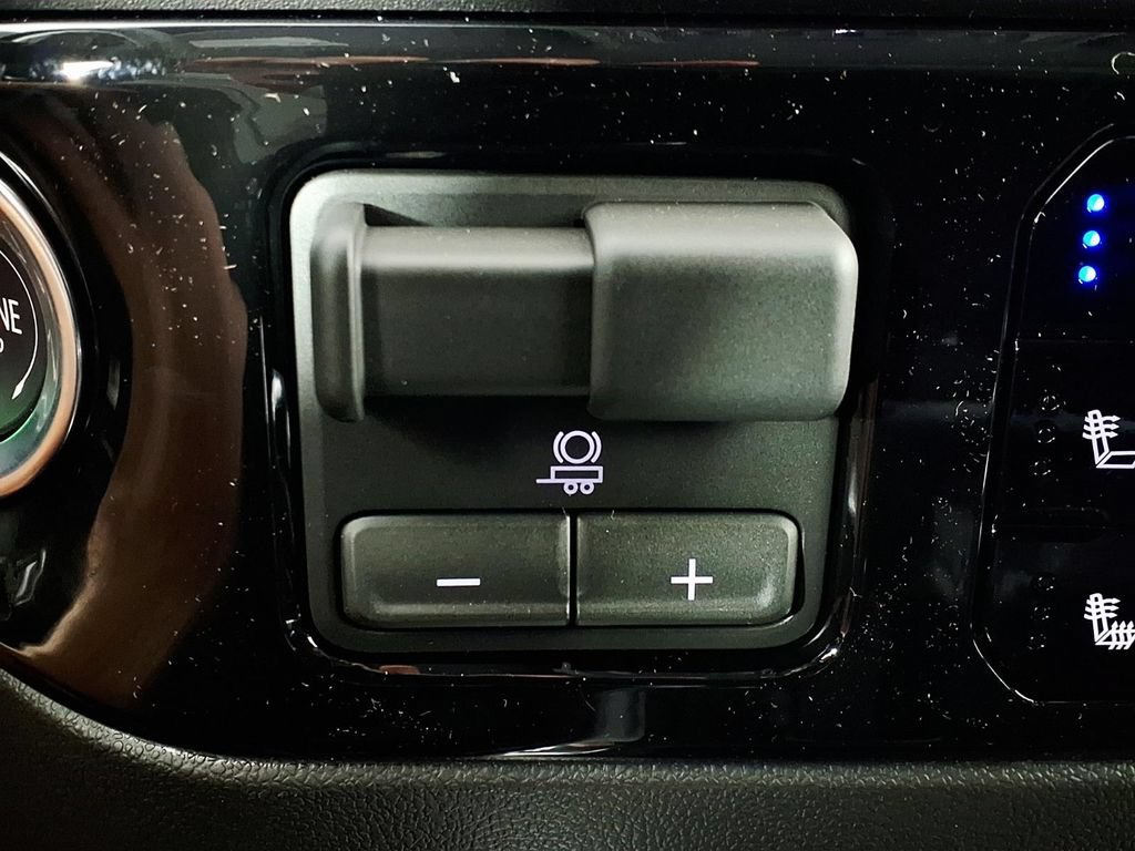 2026 GMC Sierra 1500 SLT - Photo 22