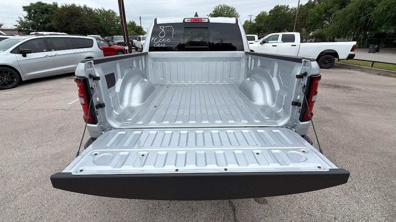New 2026 Silver Zynith RAM Tradesman image 24