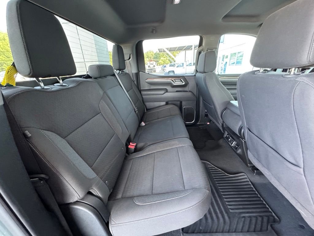 Used 2025 Gray Chevrolet LT image 24