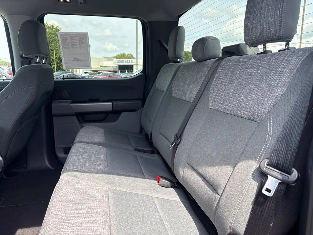 Used 2023 Black Ford XLT image 24